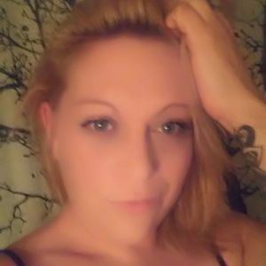 Meet your Posher, Alyson